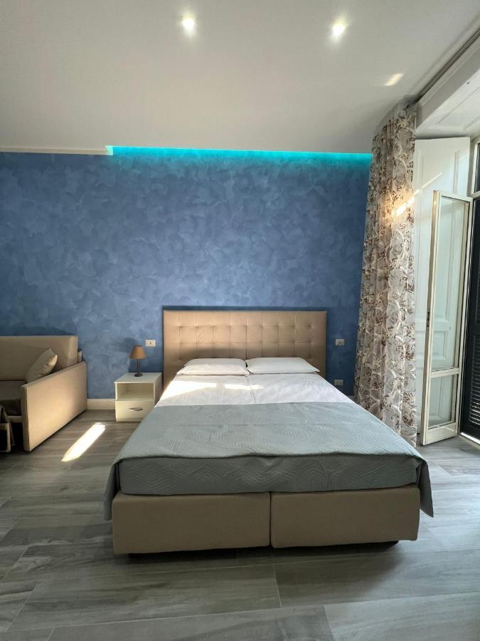 Gioia Toledo Bed & Breakfast Naples Exterior photo