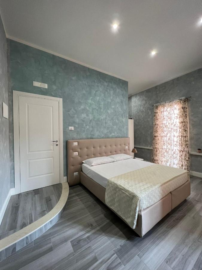 Gioia Toledo Bed & Breakfast Naples Exterior photo